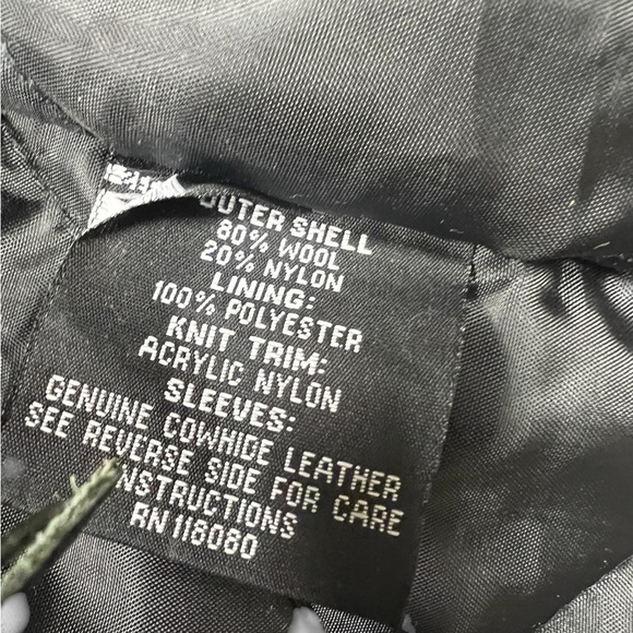 Stewart and Strauss  varsity jacket men’s size smalll leather and wool NWOT - Picture 4 of 5